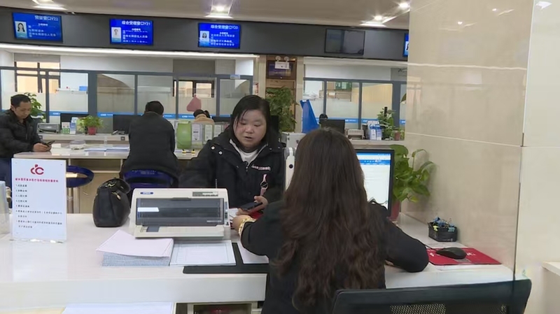 �佭���t���ַe�O�䌍�������U����