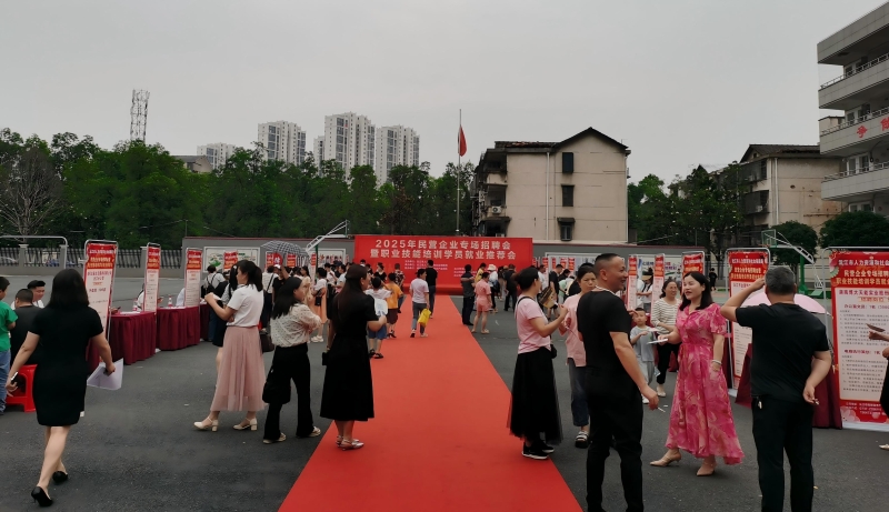 �������a�����|���ԡ��佭���磺����Ӗ+�͘I��һվʽ���մپ͘I